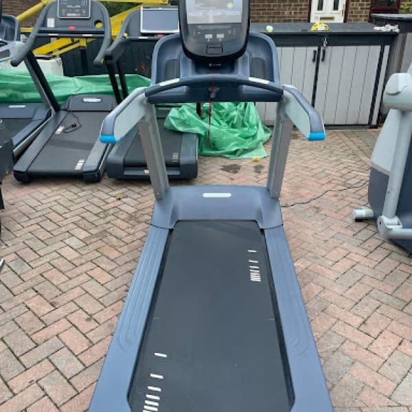 PrecorTreadmill TRM 885 With P82 Console
